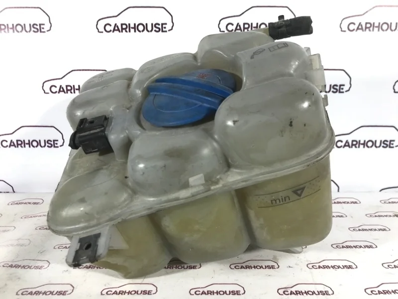 Бачок расширительный Porsche Cayenne 958