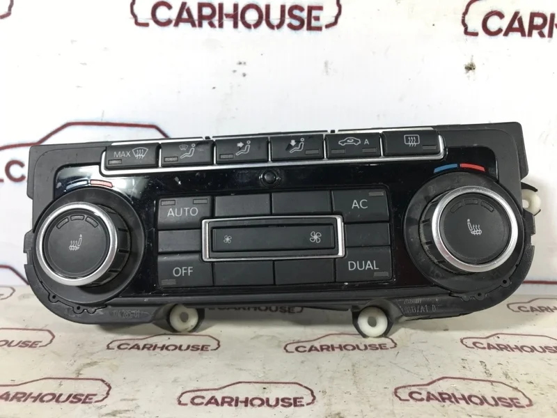 Блок управления климат-контролем Volkswagen Passat