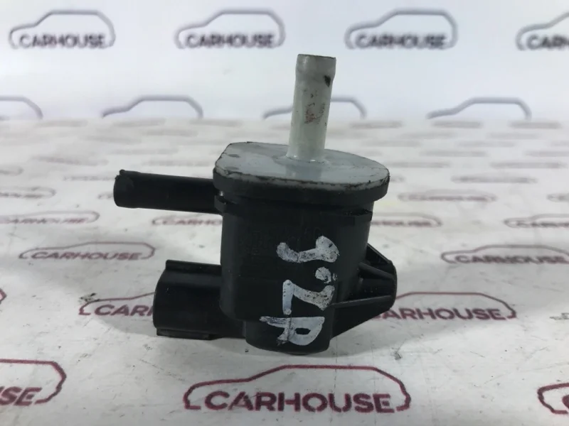 Вакуумный клапан Toyota Corolla 150 2.0 3ZR