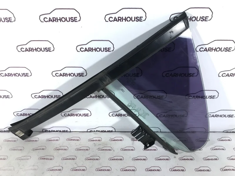 Форточка двери задняя левая Volkswagen Passat CC