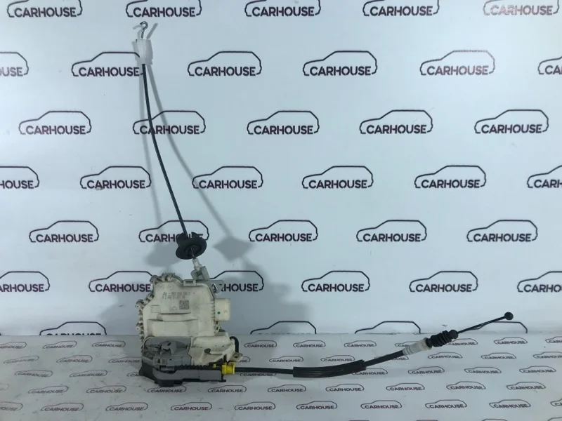 Замок двери задний правый Audi A5