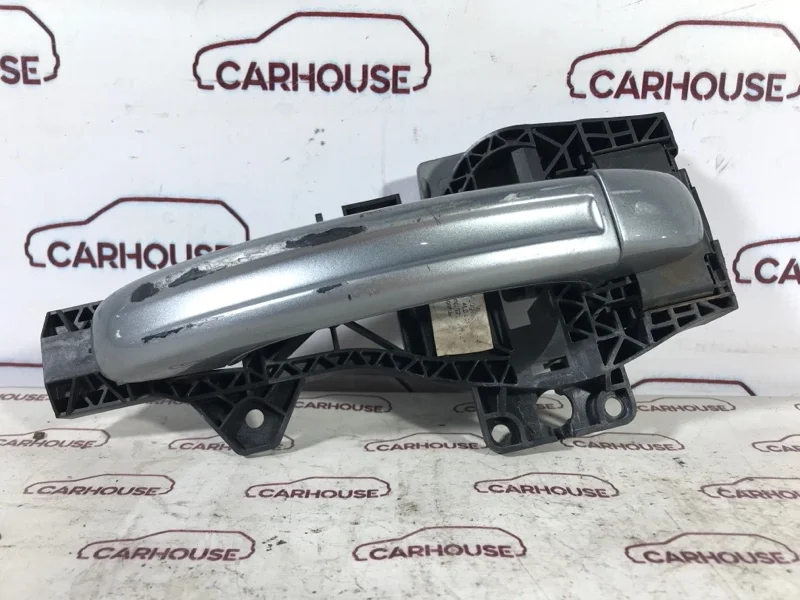 Ручка двери внешняя задняя левая Audi Q7