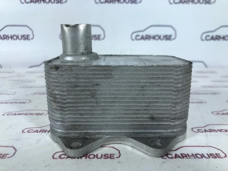 Радиатор масляный Audi A4 B8 1.8 CDH