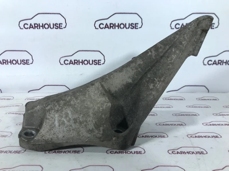 Кронштейн двигателя левый Audi A4 2.0 BPJ