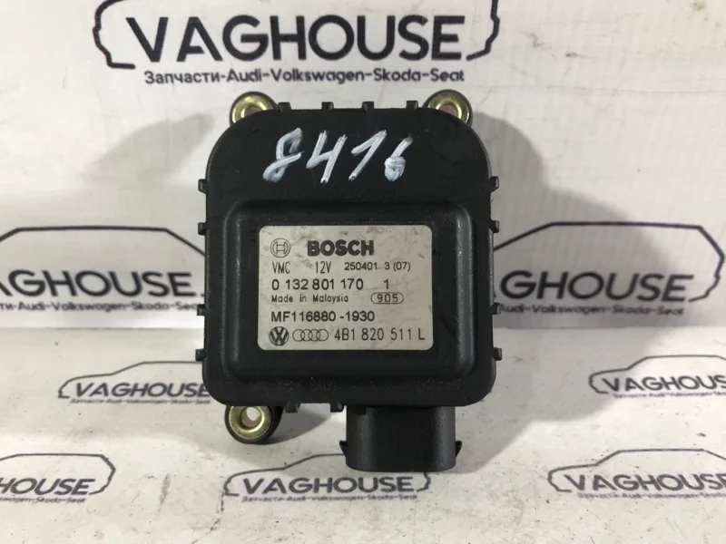 Моторчик заслонки печки Audi A6 4B 2.7 ARE 2001