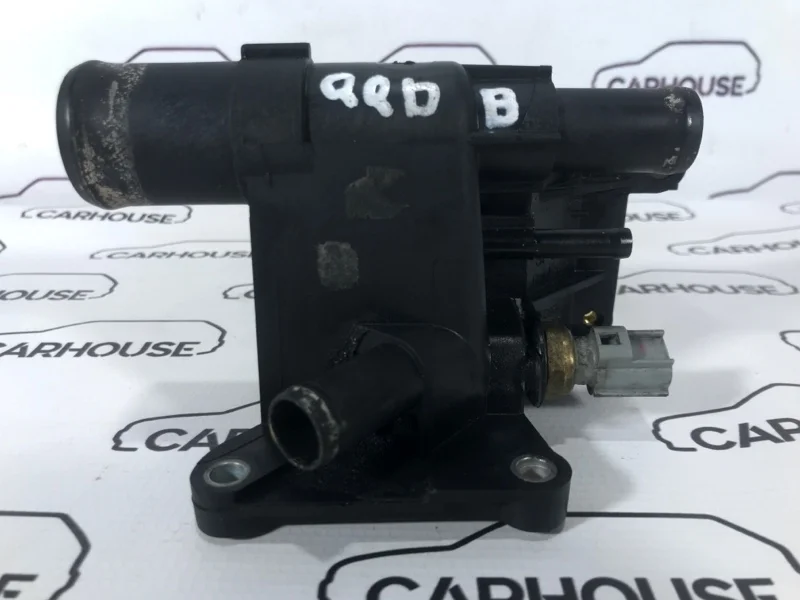 Флянец охлаждения Ford Focus 2 1.8 QQDB 2010