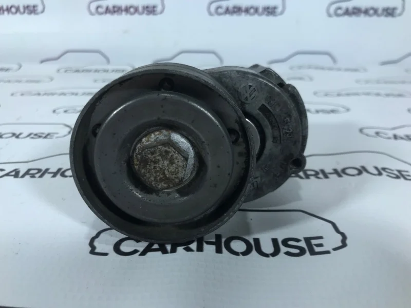 Натяжитель ремня Volkswagen Passat B7 1.4 CAX