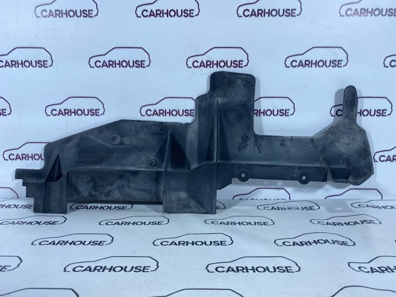 Воздуховод левый Audi Q7 4L