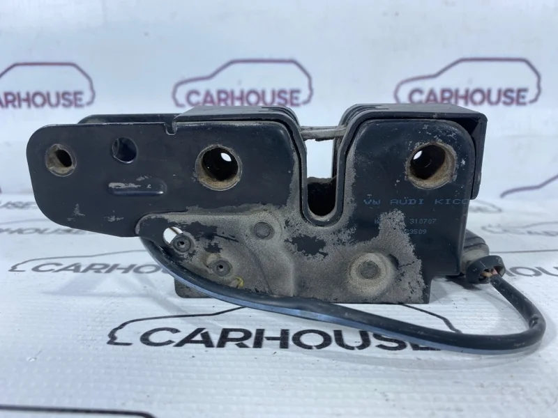 Замок капота Audi Q7