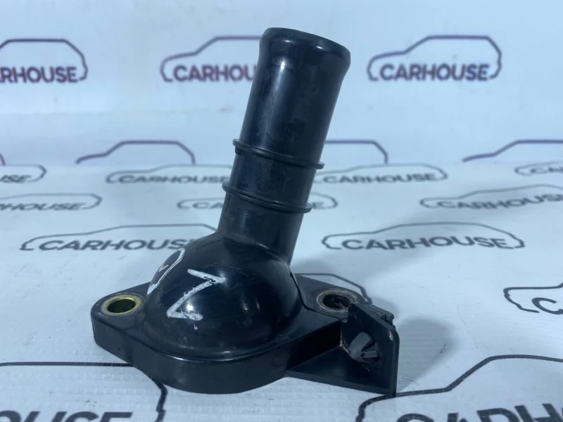 Флянец охлаждения Mazda 3 1.6 Z6