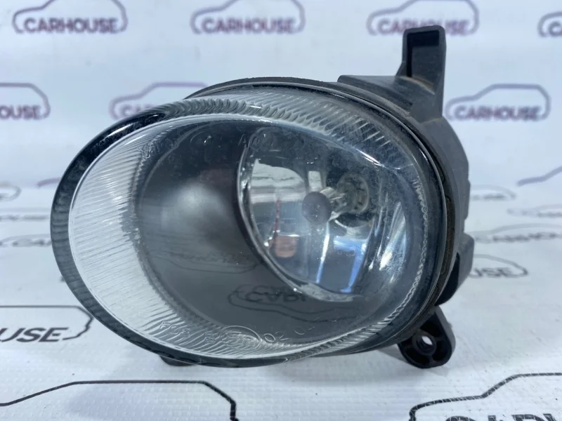 Фара противотуманная левая Audi A4 B8