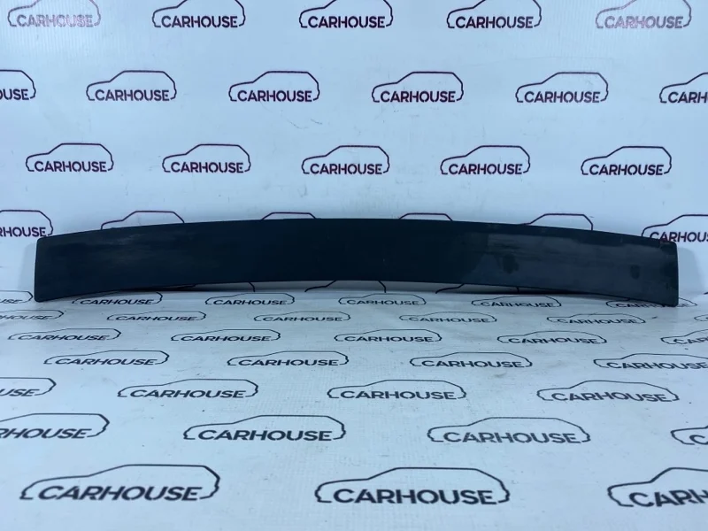 Накладка радиатора Audi A4 B8