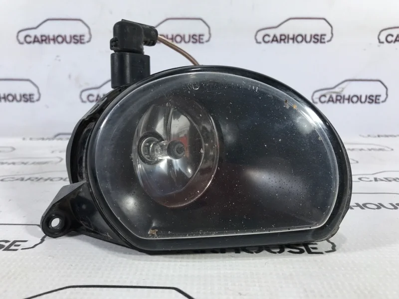 Фонарь противотуманный Audi A3 8P