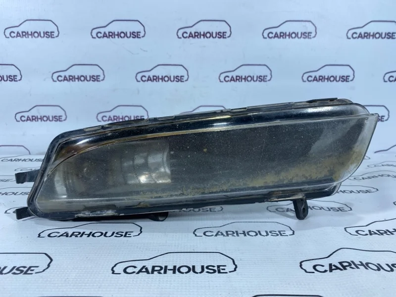 Фара противотуманная правая Volkswagen Passat CC