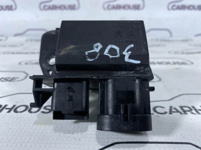 Блок управления вентилятором Peugeot 308 1.6 EP6