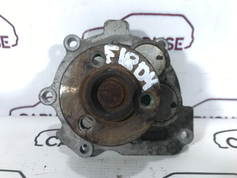 Помпа Chevrolet Cruze 1.8 F18D4 2015