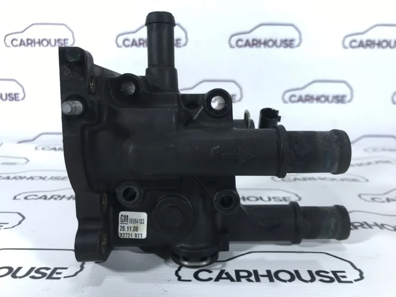 Корпус термостата Chevrolet Cruze 1.8 F18D4 2015