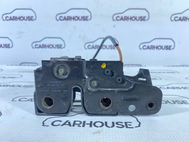 Замок капота Audi Q7