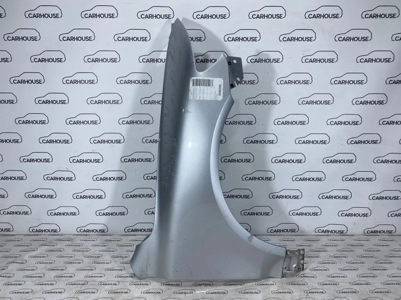 Крыло переднее правое Volkswagen Touareg GP