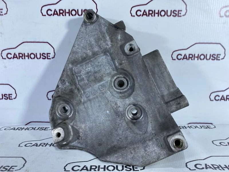 Кронштейн кондиционера Volkswagen Passat B5+ 1.8