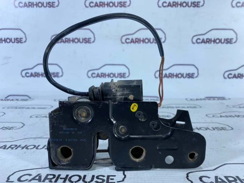 Замок капота Audi Q7 4L 2009