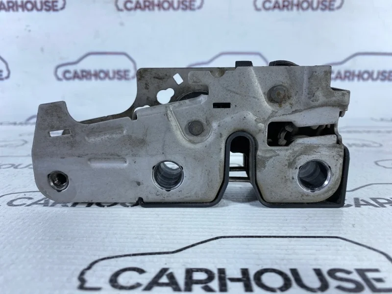 Замок капота Skoda Fabia 2 2011