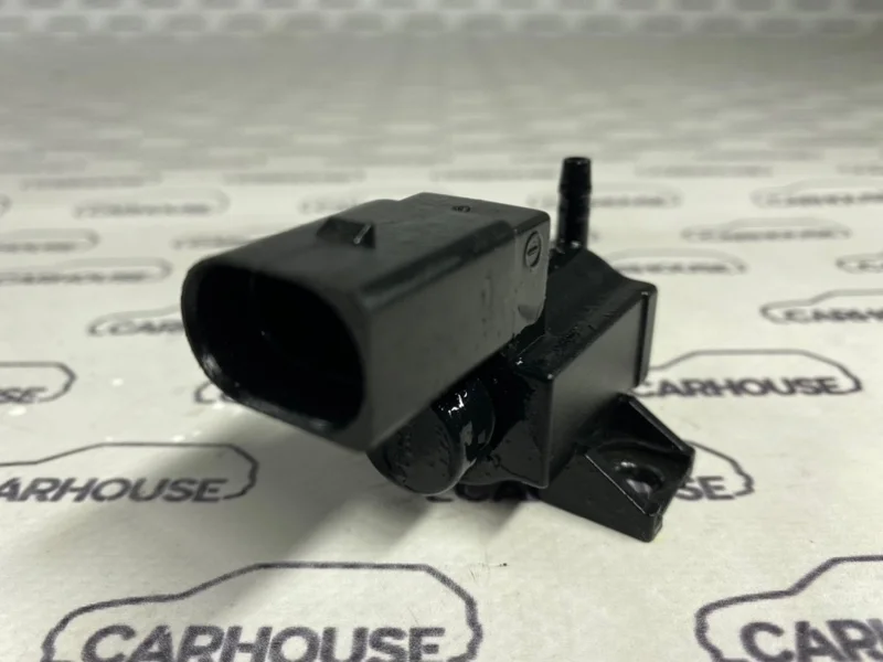 Вакуумный клапан Audi A3 BZB 2008