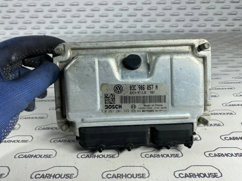 Блок управление двигателя Volkswagen Polo AZQ 2005
