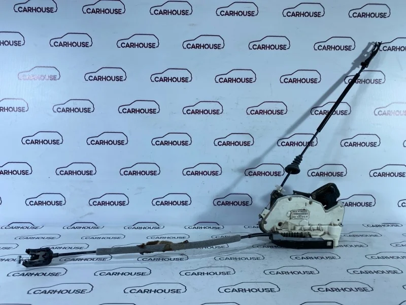 Замок двери задний левый Volkswagen Jetta 6 2014