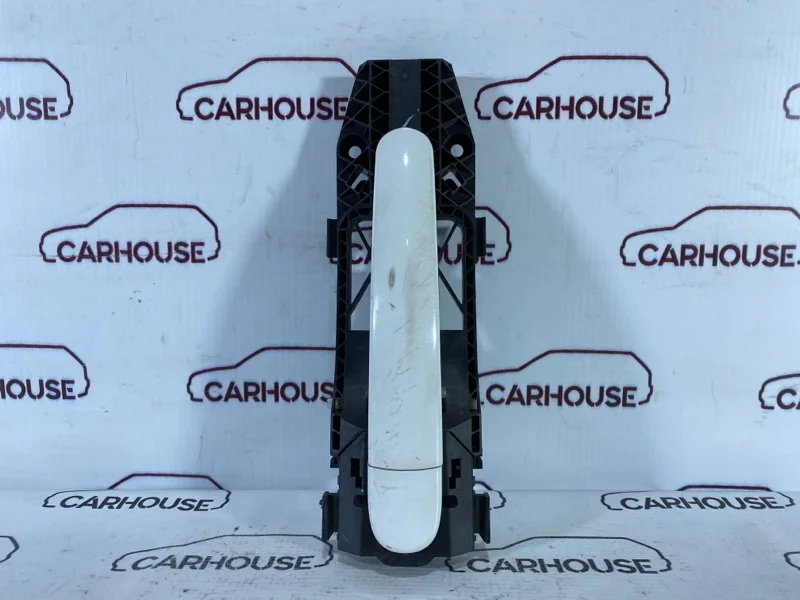 Ручка двери внешняя задняя левая Volkswagen Jetta