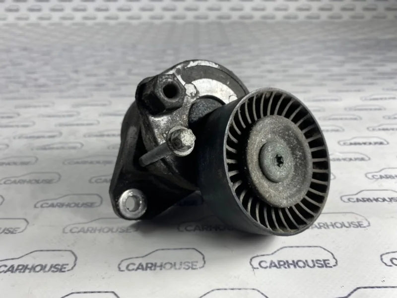 Натяжитель ремня Mercedes Benz C-Klass W204