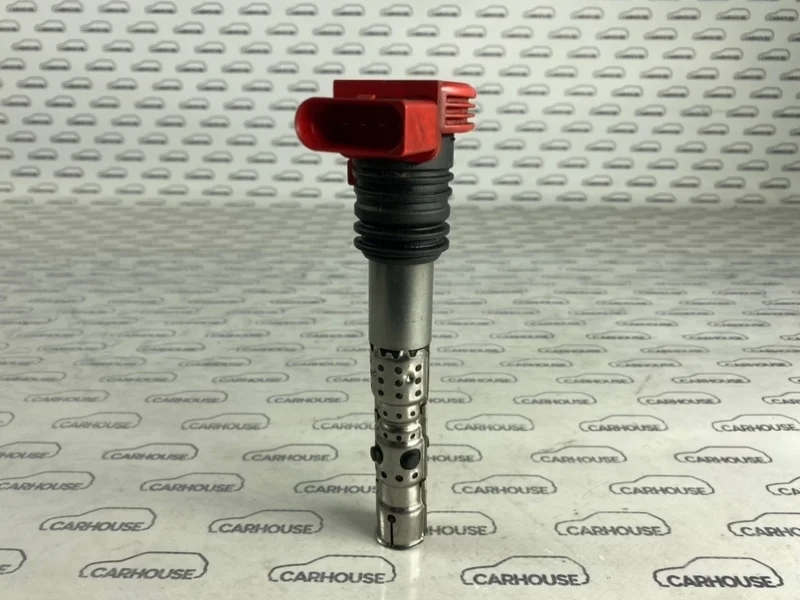 Катушка зажигания Audi A4 2.0 ALT 2008