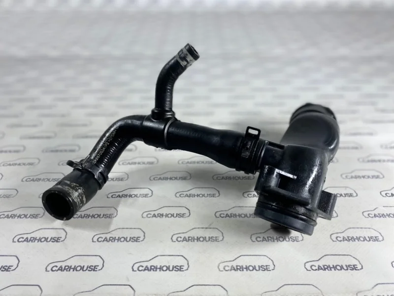 Патрубок охлаждения Mercedes Benz C-Class W212 1.8