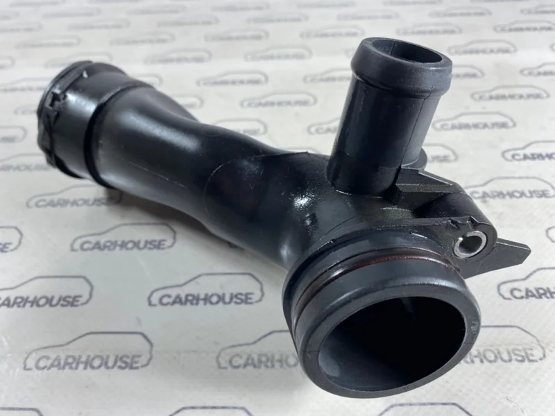 Патрубок охлаждения Mercedes Benz SLK R172 1.8