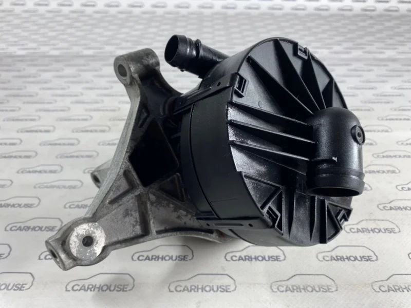 Насос воздушный Mercedes Benz C-Class W204 1.8