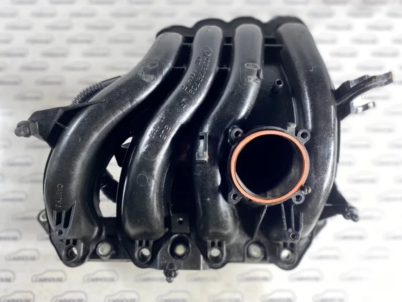 Коллектор впускной Volkswagen POLO 5 6R 1.4 CGG