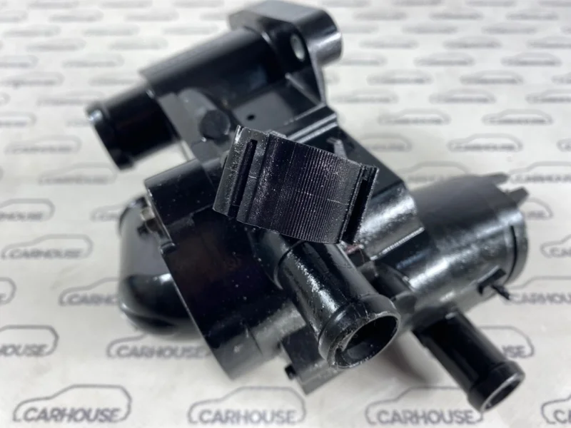 Корпус термостата Volkswagen POLO 5 6R 1.4 CGG