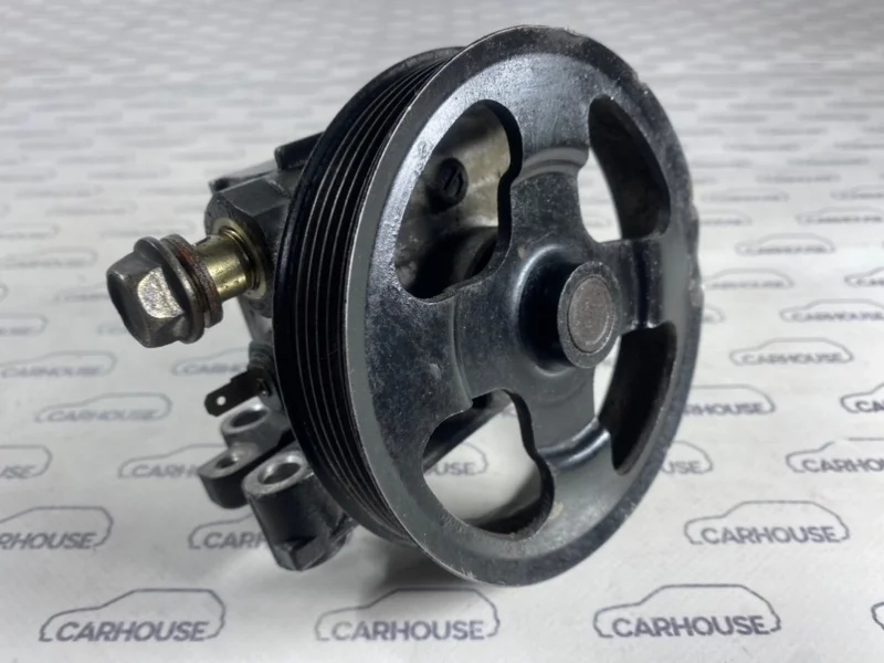 Гидроусилитель (насос гур) Mazda 6 GG 1.8 L8DE