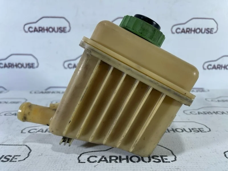 Бачок гидроусилителя Audi Q7 4.2 BAR 2009