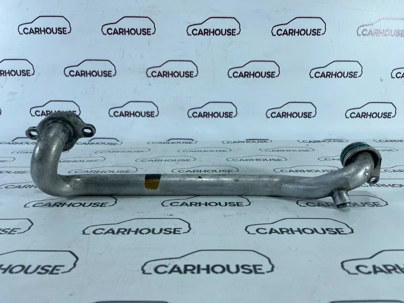 Патрубок охлаждения Audi Q7 4.2 BAR 2010