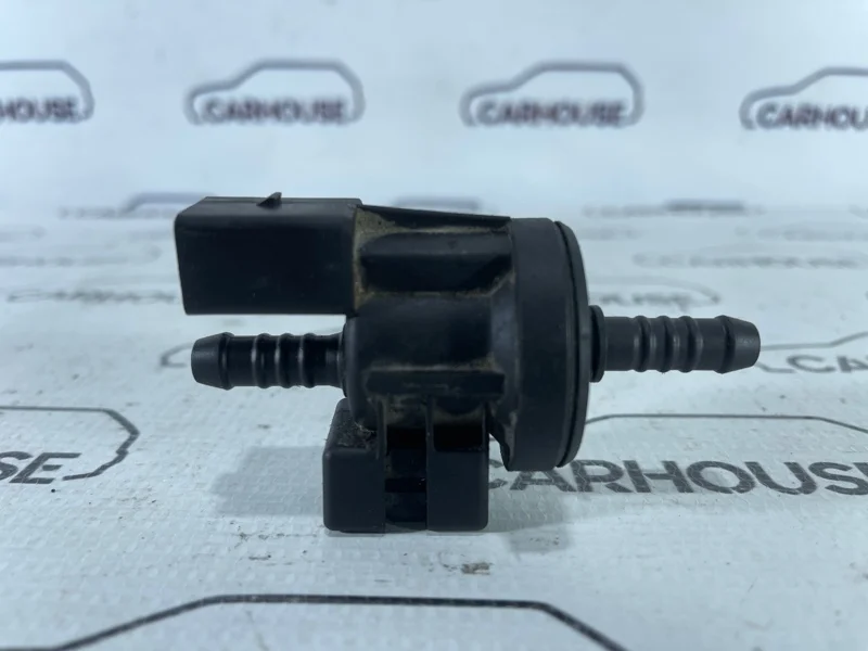 Клапан вентиляции топливного бака Audi Q7 4.2 BAR