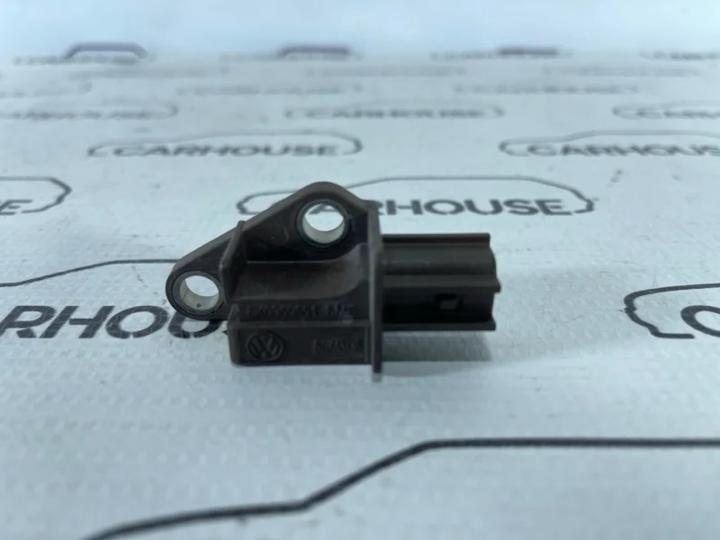 Датчик удара Audi A4 B8 2010