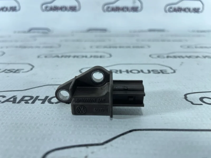 Датчик удара Audi A4 B8 2010