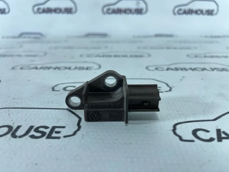 Датчик удара Audi A4 B8 2010