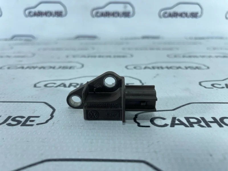 Датчик удара Audi A4 B8 2010