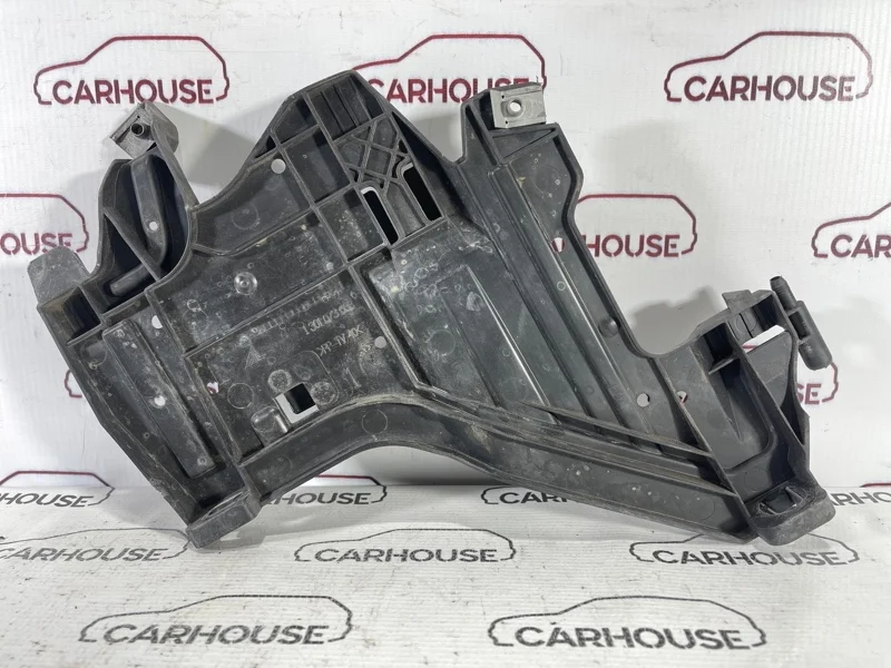 Кронштейн фары левый Audi A4 B8 2010