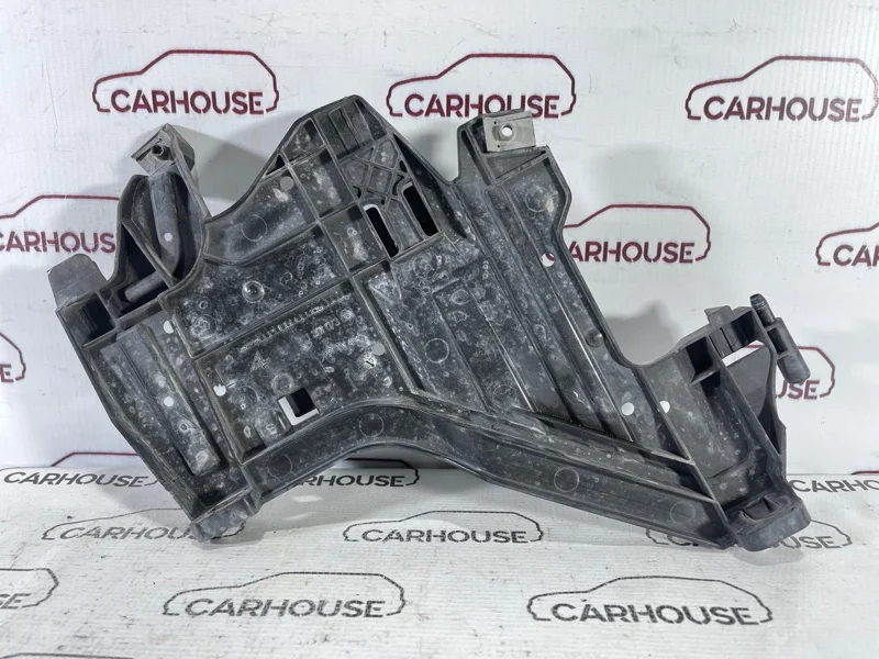 Кронштейн фары левый Audi A4 B8 2010