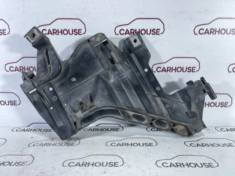 Кронштейн фары правый Audi A4 B8 2010