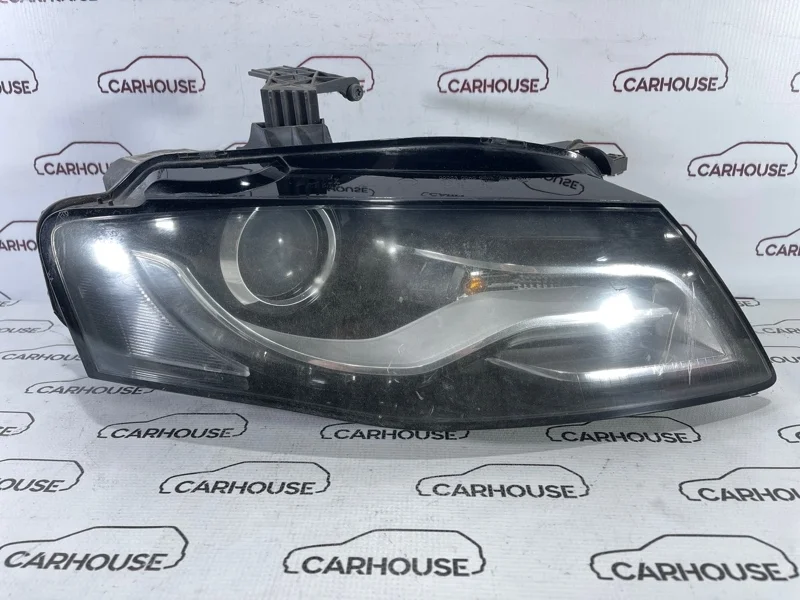 Фара правая Audi A4 B8 2010