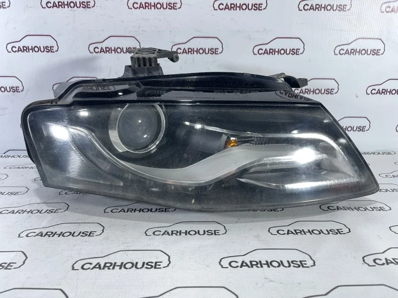 Фара правая Audi A4 B8 2010